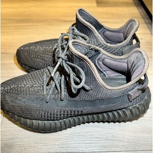 Yeezy Boost 350 V2 'Black Non-Reflective